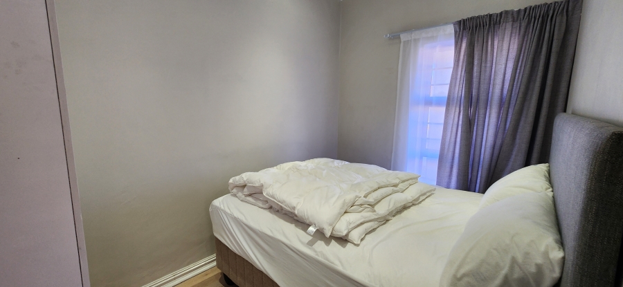 2 Bedroom Property for Sale in Table View Western Cape